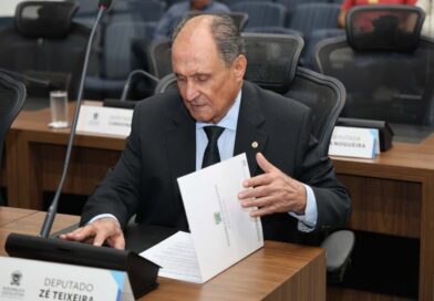 Zé Teixeira defende endurecimento de leis e estrutura no combate ao feminicídio