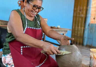 Oficina de cerâmica celebra o Abril Indígena no Jardim Noroeste
