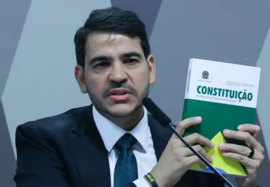 CCJ do Senado aprova nome de Jorge Messias para o STF