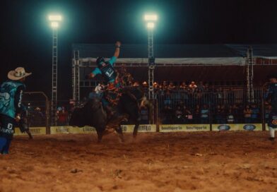 Em Dourados, 41ª Festa do Peão de Boiadeiro abre Expoagro abre com grande público