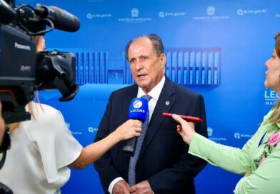 Segurança no trânsito: Zé Teixeira solicita obras para atender douradenses