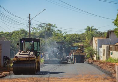 ViraCG: Moradores comemoram chegada de asfalto no Jd. Oliveira