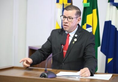 Pedro Pepa solicita faixas elevadas em escolas, Ceims e Unidades de Saúde