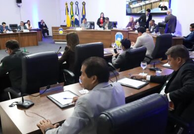 Valorização da Enfermagem: Câmara de Dourados recebe profissionais e apoia luta da categoria